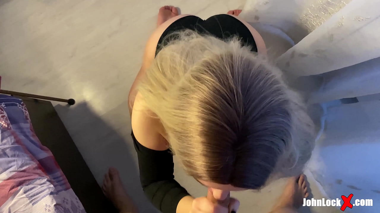 ریډ هیډ د ډیک چوس کول او پورته کول، د هغې په غاړه کې کمیدل